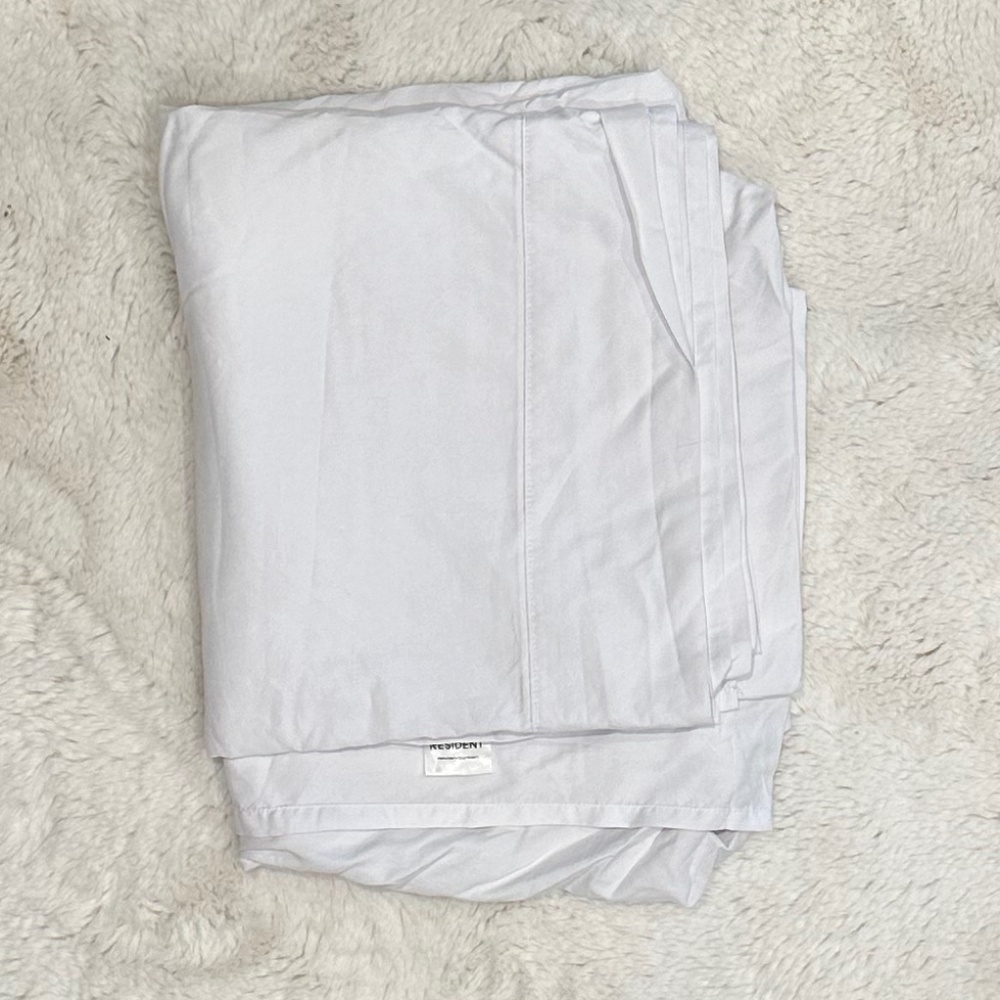 Resident Flat Sheet